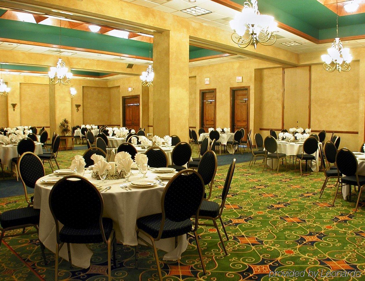 Doubletree By Hilton Corpus Christi Beachfront Ресторант снимка